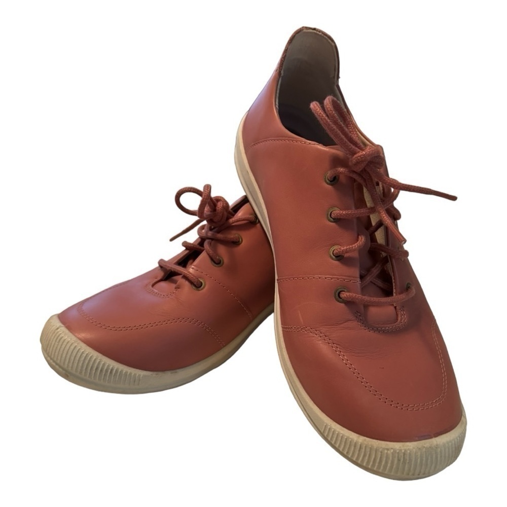 Keen Women's Lorelai II Sneaker in Pink Brick Dust-Star White, Size 8.5